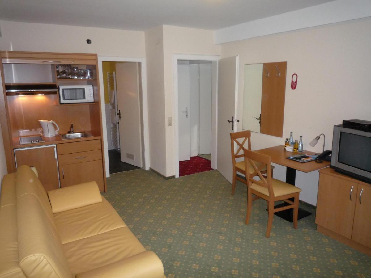 Kulinarium An Der Glems Hotel Gerlingen Kültér fotó